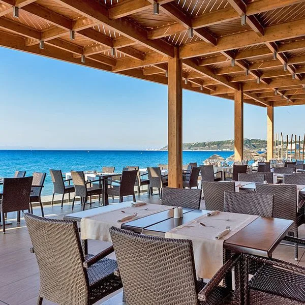 Avra Beach (Ixia) - zdjęcie 2