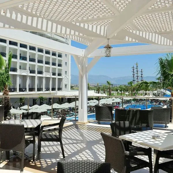 Lake River Side Spa - zdjęcie 4