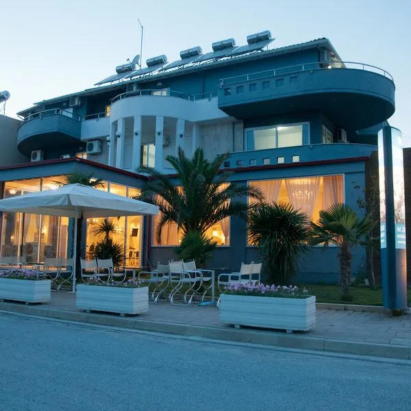 Yakinthos (Paralia) - zdjęcie 2