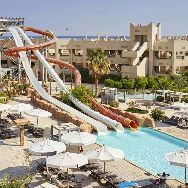 Coral Sea Water World Resort - zdjęcie 2