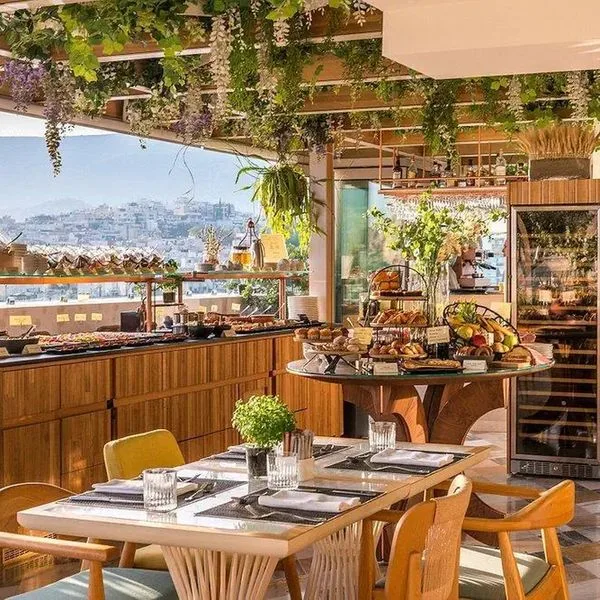 Niche Athens - zdjęcie 2