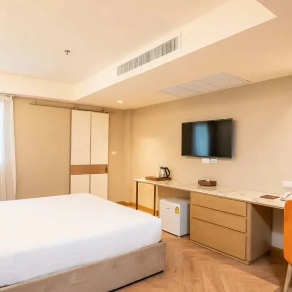 Away Riverside Kene - zdjęcie 3