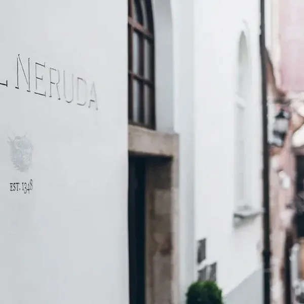 Design Neruda