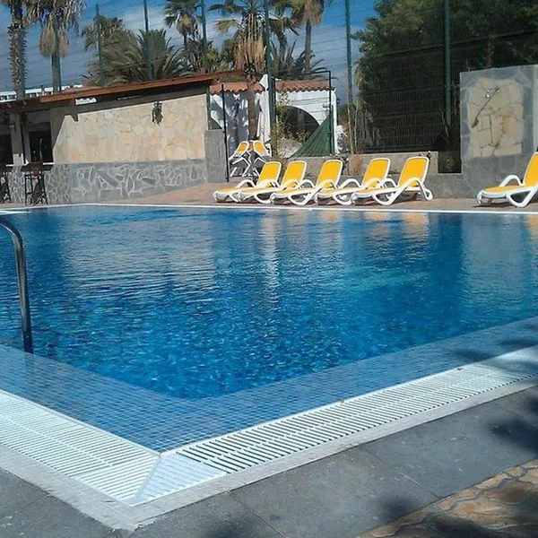 Rebecca Park - zdjęcie 3