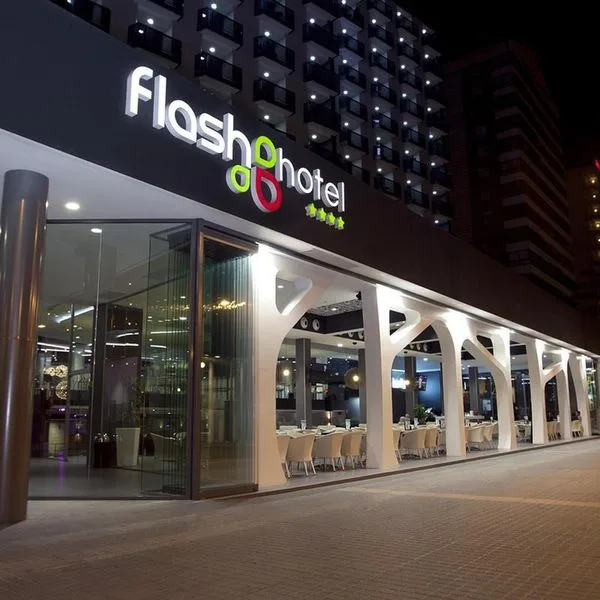 Flash Benidorm - zdjęcie 2
