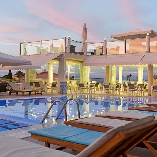 Palapart Gikas Studios & Suites