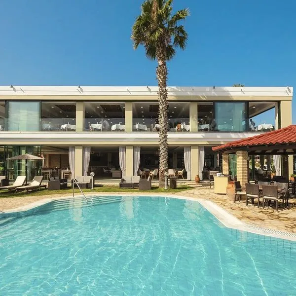 Robolla Beach (Roda) - zdjęcie 2