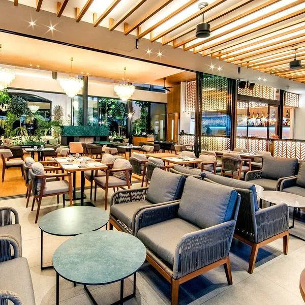 Napa Plaza - zdjęcie 3