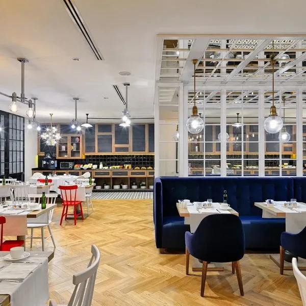 H10 Metropolitan - zdjęcie 2