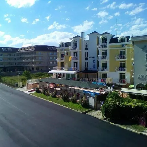 Palace (Kranewo) - zdjęcie 2