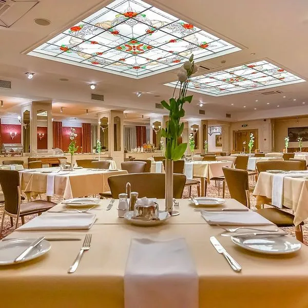 Artis (Wilno) - zdjęcie 3