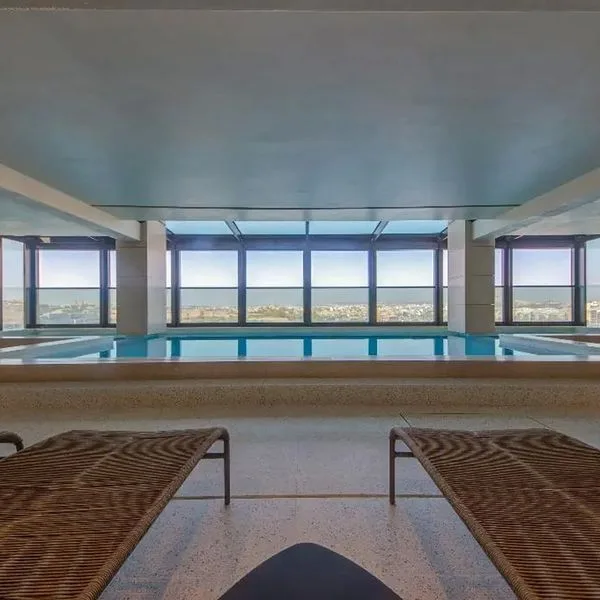 Land's End Boutique - zdjęcie 3