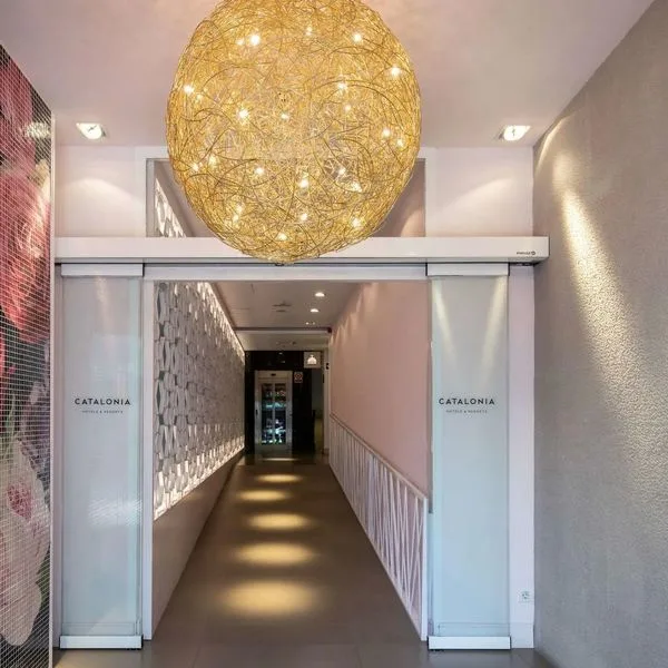 Catalonia Goya - zdjęcie 3