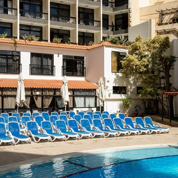 Canifor - zdjęcie 4