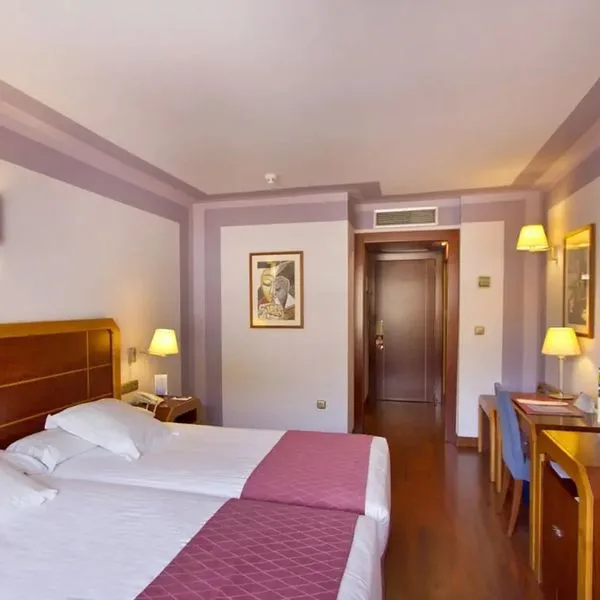 MS Maestranza Malaga - zdjęcie 5