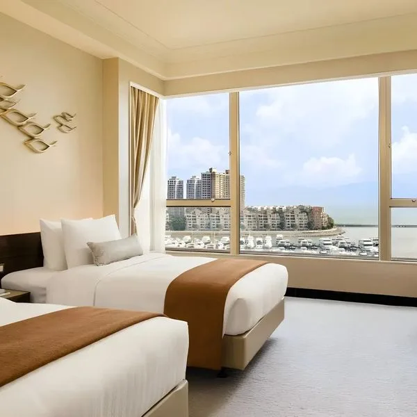 Gold Coast Hong Kong - zdjęcie 5