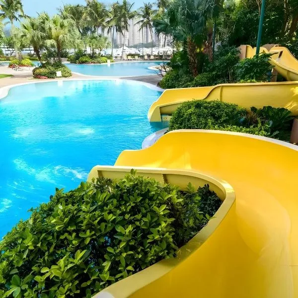 Gold Coast Hong Kong - zdjęcie 3