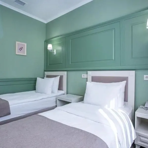 Grand Sapphire - zdjęcie 2