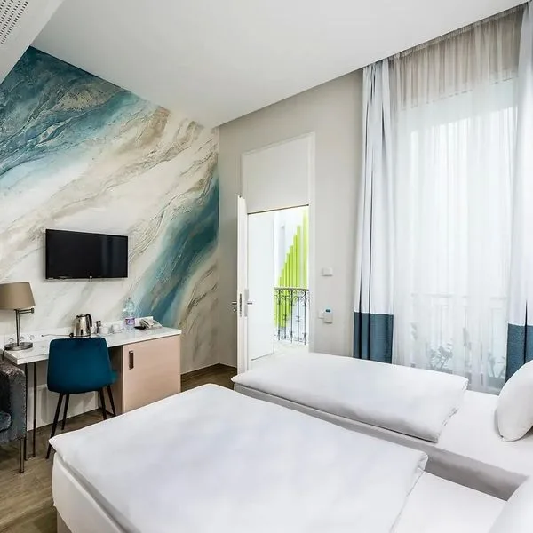 Atrium Fashion (Budapest)